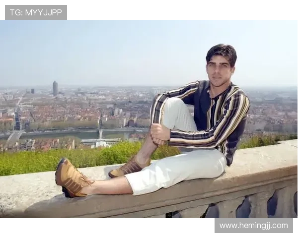 巴西足球明星孙卡的传奇之路与辉煌成就解析