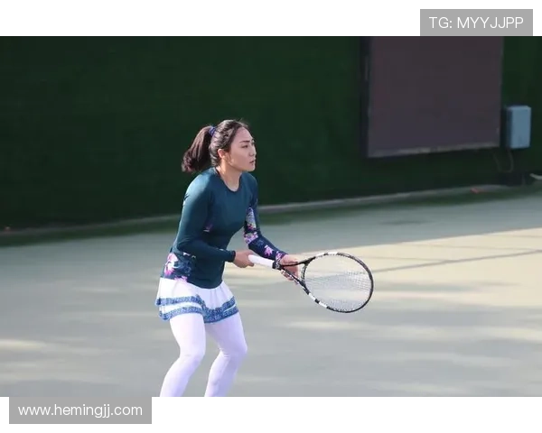 刘娜独家分享网球心得与技巧助你提升球技的秘密武器